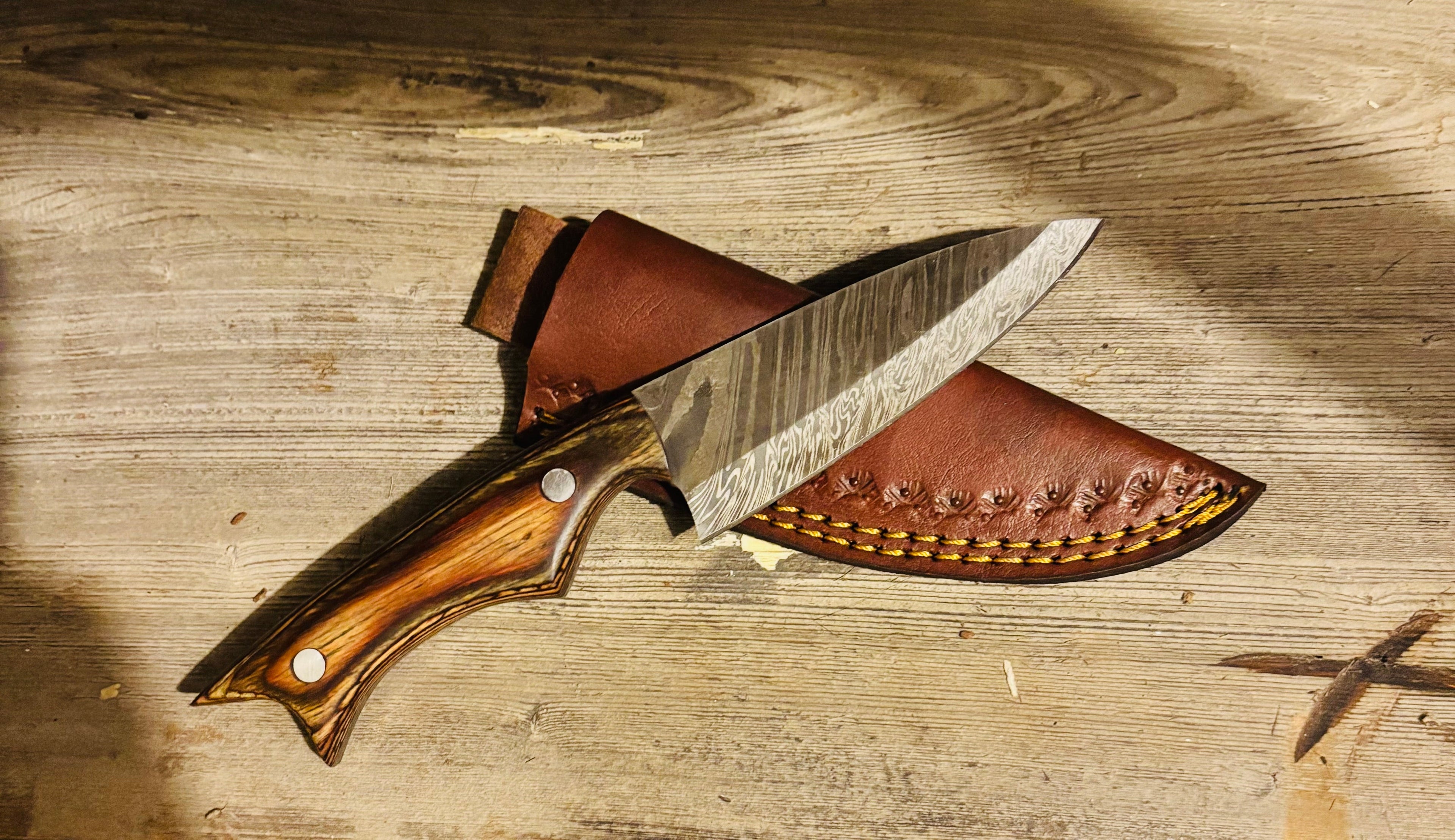 Damascus Knives